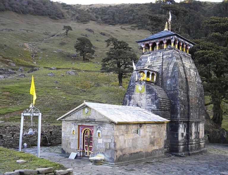 Madhyamaheshwar Temple Darshan Guide