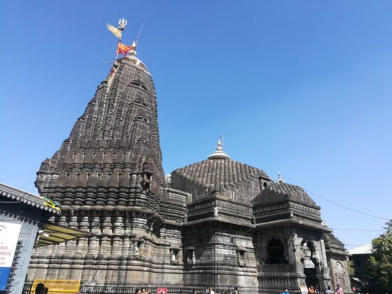 Trayambakeshwar Temple Darshan Guide