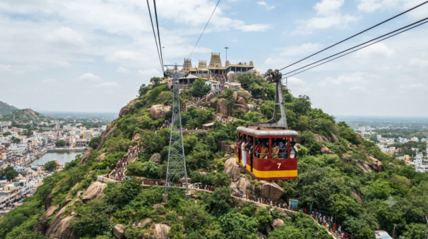 Palani rope car service carrying pilgrims toward the hill temple